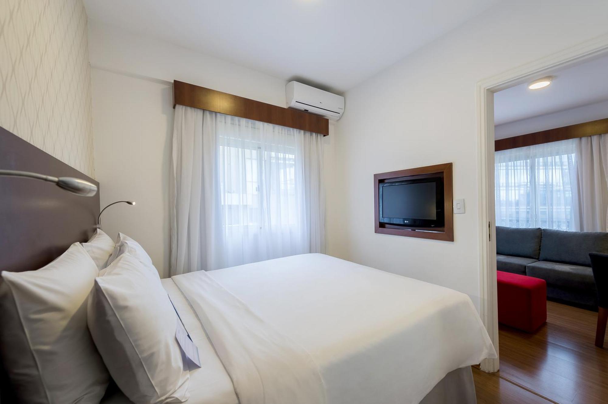 Quarto Superior com 1 Cama de Casal